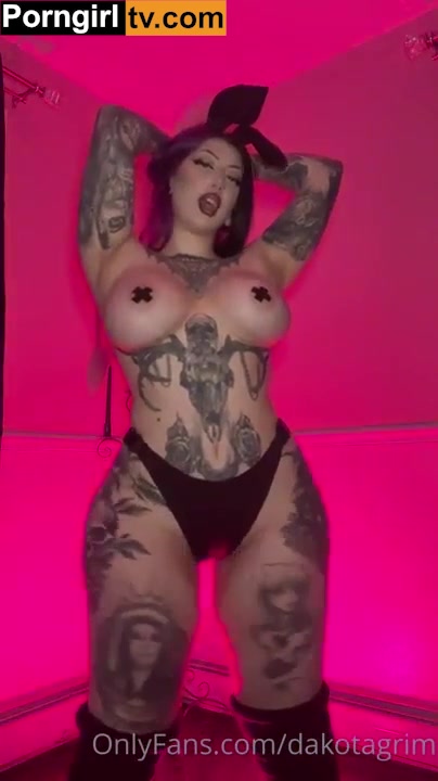Ravengriim Leaked video Onlyfans showing big tits!!!