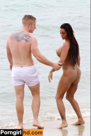 Katie Price and boyfriend leaked nude video on the beach!!!