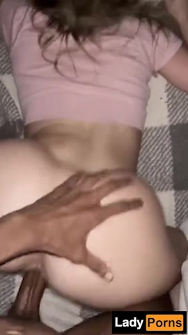 Emileexo Onlyfans leaked sex tape with her boyfriend!!!