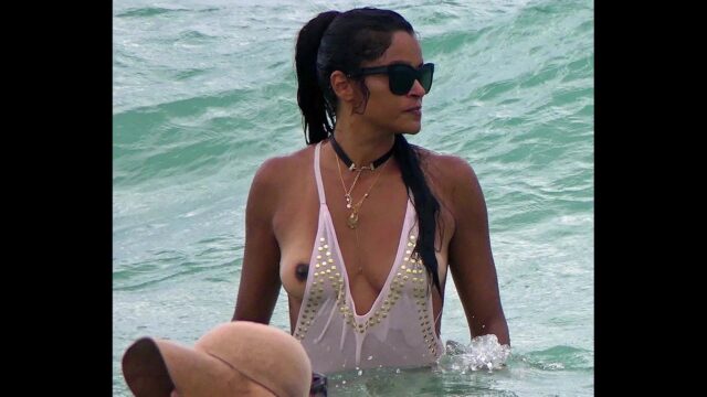 Claudia Jordan nude showing topless on the beach!!!