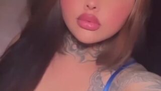 Jaidyn Alexis Onlyfans nude showing off her big breasts!!!