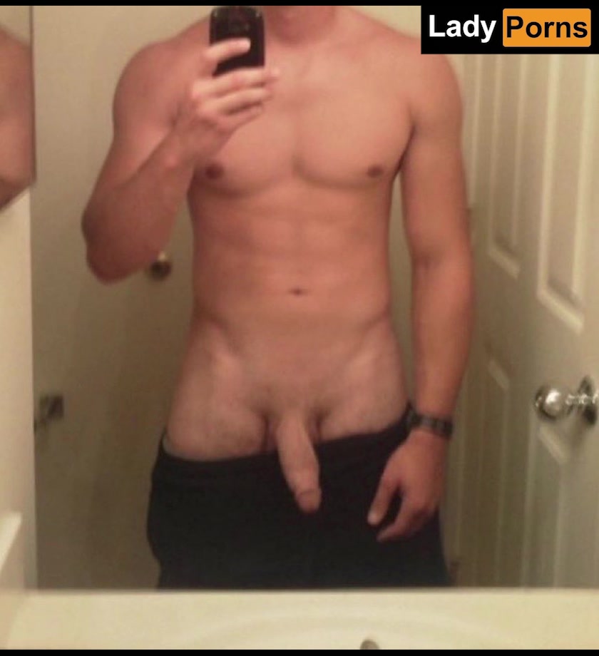 Alleged nude selfie of Luigi Mangione is exposed!!!