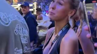 Hailey Welch / Haliey Welch showing off her big boobs!!!