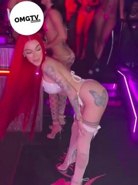 Bhad Bhabie aka Danielle Bregoli naked in the club!!!