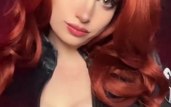 Hauntedhostess cosplay Black Widow shows off her big tits!!!