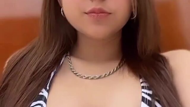 Sofia Lemus new video showing off her big breasts!!!