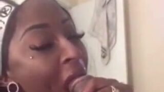 Kamo Bandz – I asked a girl to massage my huge dick!!!