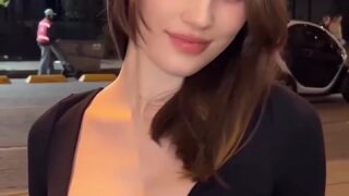 Mary Amber New porn video showing off her big boobs!!!