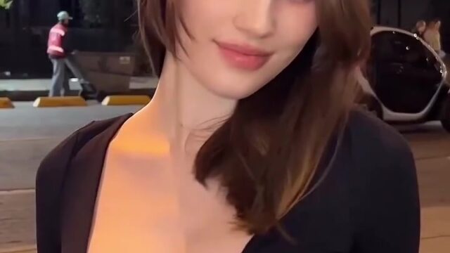 Mary Amber New porn video showing off her big boobs!!!