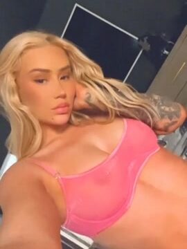 Iggy Azalea Shows Off Her Big Boobs In See-Through Lingerie